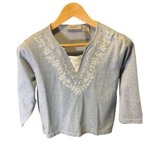 Analogy Petites Grey Half Sleeve Embroidered Notched Collar Top SZ Petite Medium